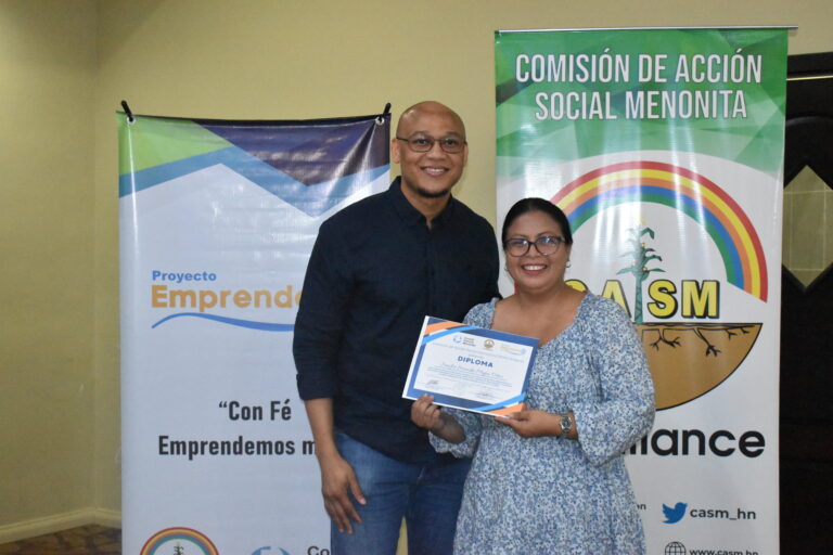 CASM celebra la graduación de 50 emprendedores de la zona norte del país